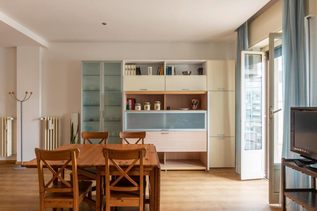 Sunny Apartment Piramide Roma Ngoại thất bức ảnh