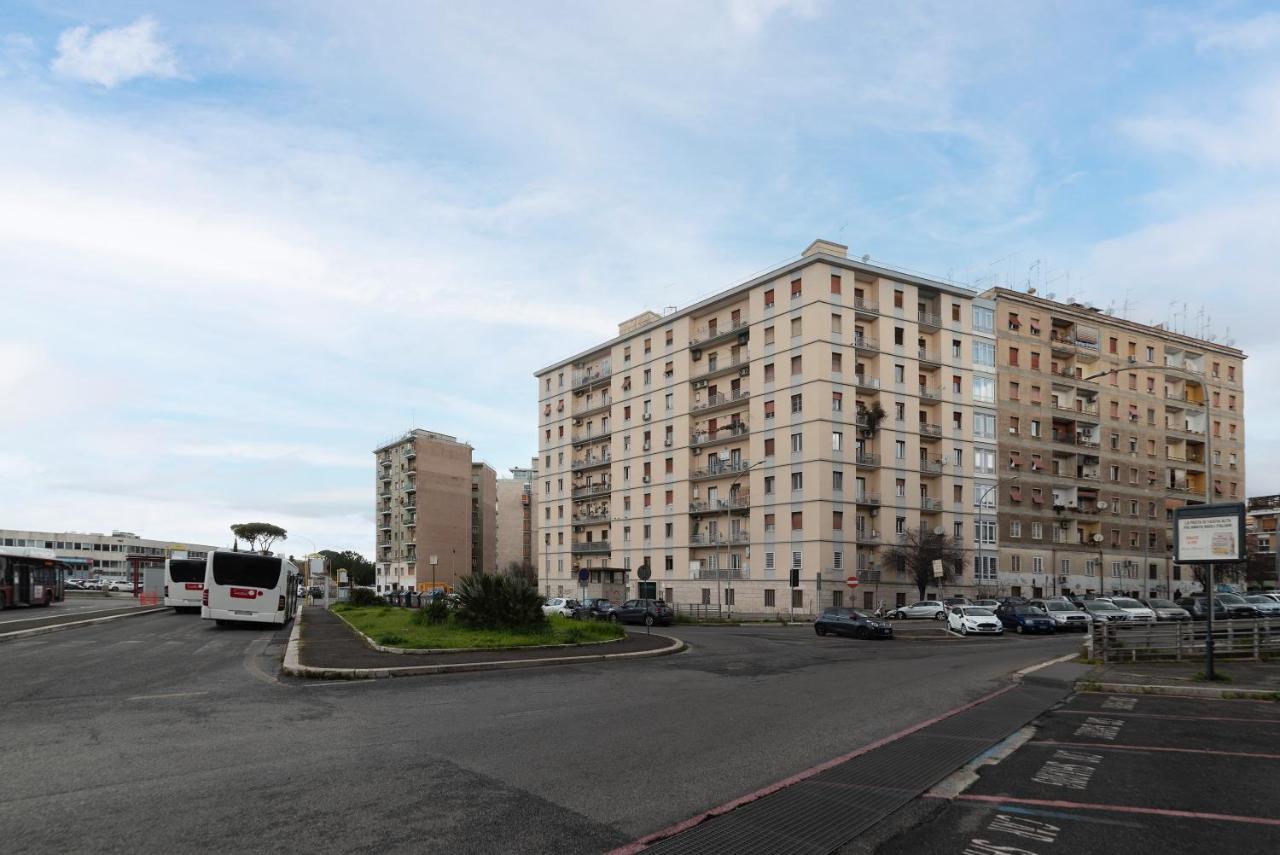 Sunny Apartment Piramide Roma Ngoại thất bức ảnh