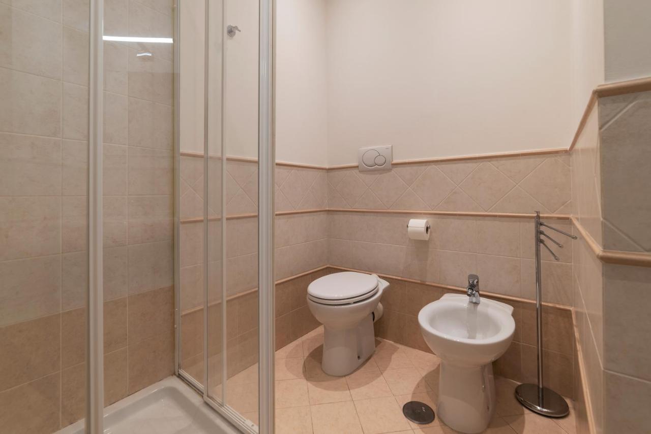 Sunny Apartment Piramide Roma Ngoại thất bức ảnh